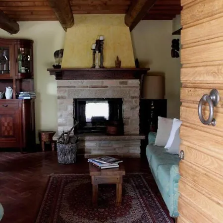 Rustic Holiday home Smirra