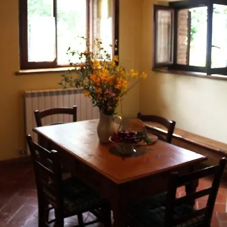 Rustic Holiday home Smirra